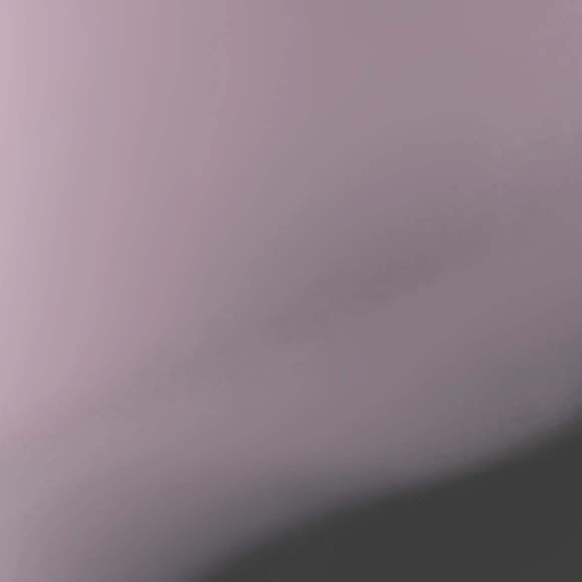 magnetic_nights_dark_glazed_liquid_lip_balm_3.webp KIKO Milano magnetic nights dark glazed liquid lip balm^ Baumes À Lèvres